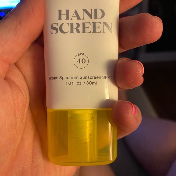 Goop Hand Screen - Picture 3 of 4